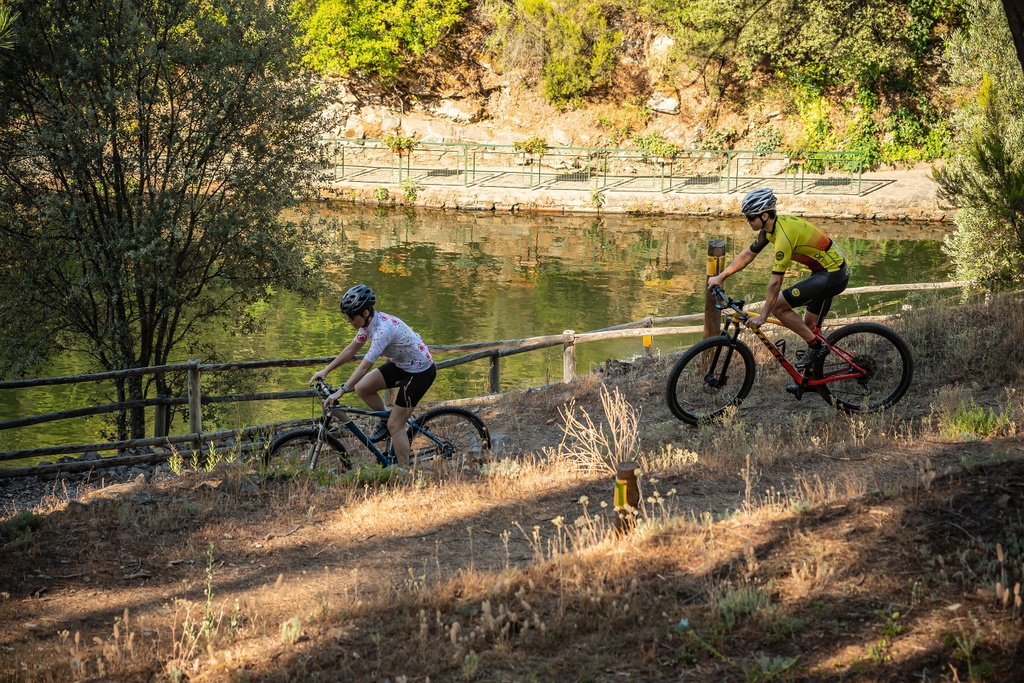 Centro Cyclin'Portugal da Praia Fluvial da Fróia (P32 - Azul)