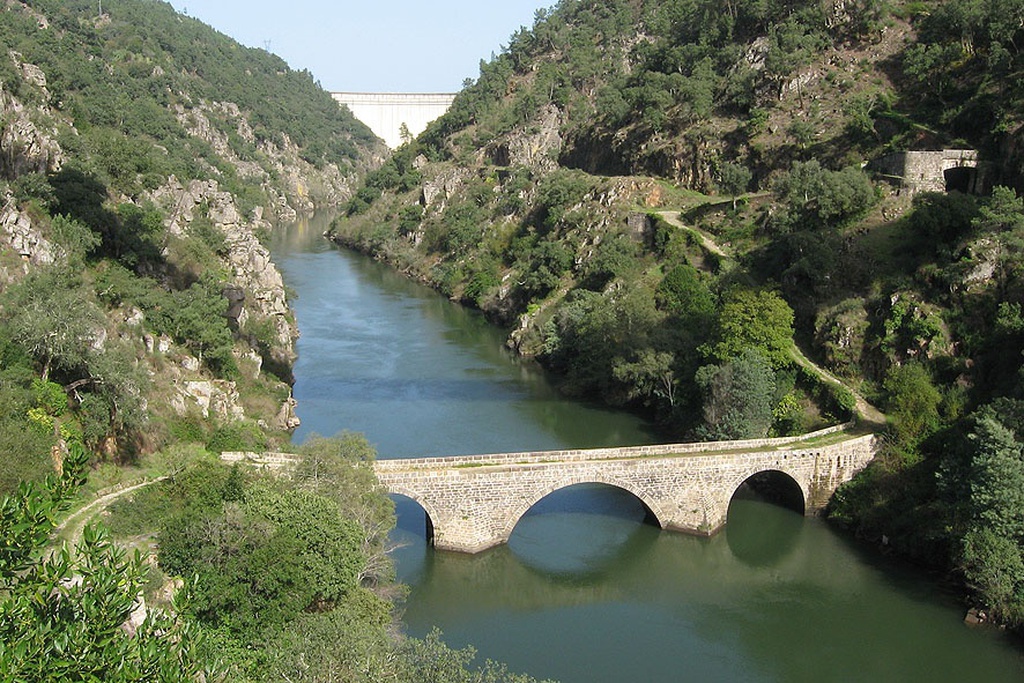 Estrada Panorâmica: Álvaro - Pedrógão Pequeno