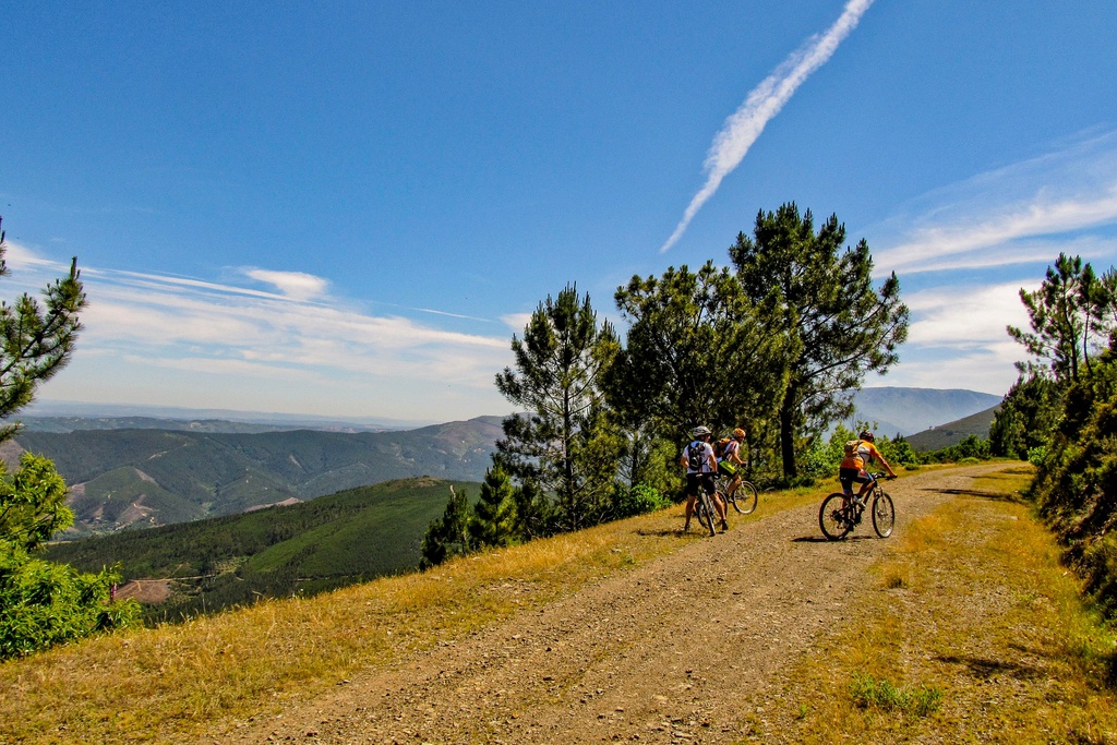 Centro Cyclin'Portugal  da Serra do Açor - Coja (P32 - Azul)