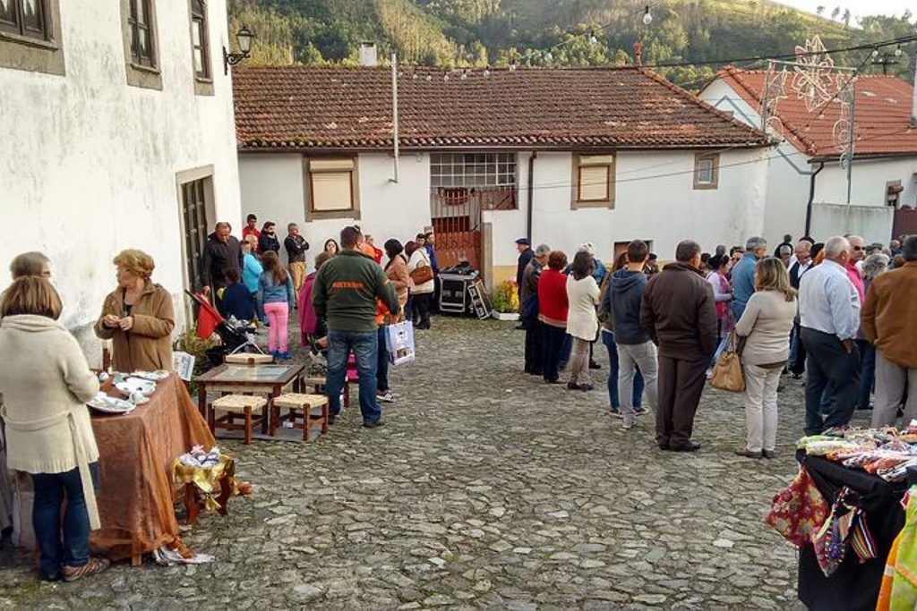 XIII Feira de Rua da Castanha, do Mel e Artesanato