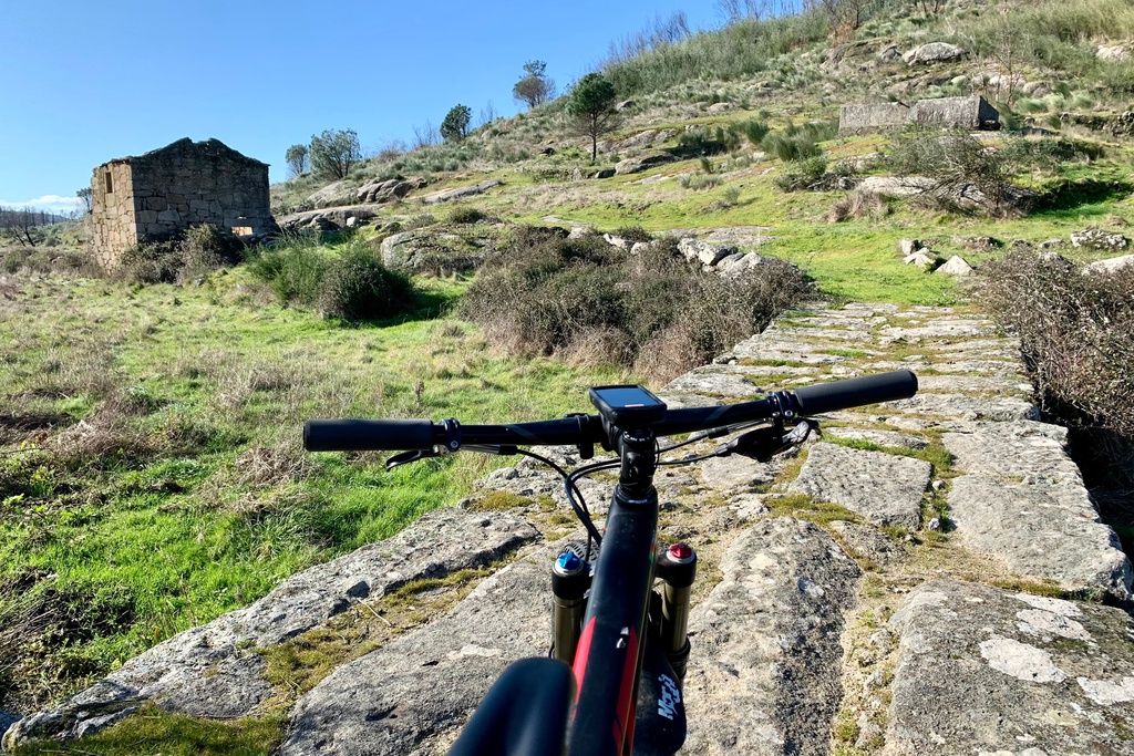 Centro Cyclin' Portugal - Aldeias do Xisto de Oliveira do Hospital: P1 – Verde