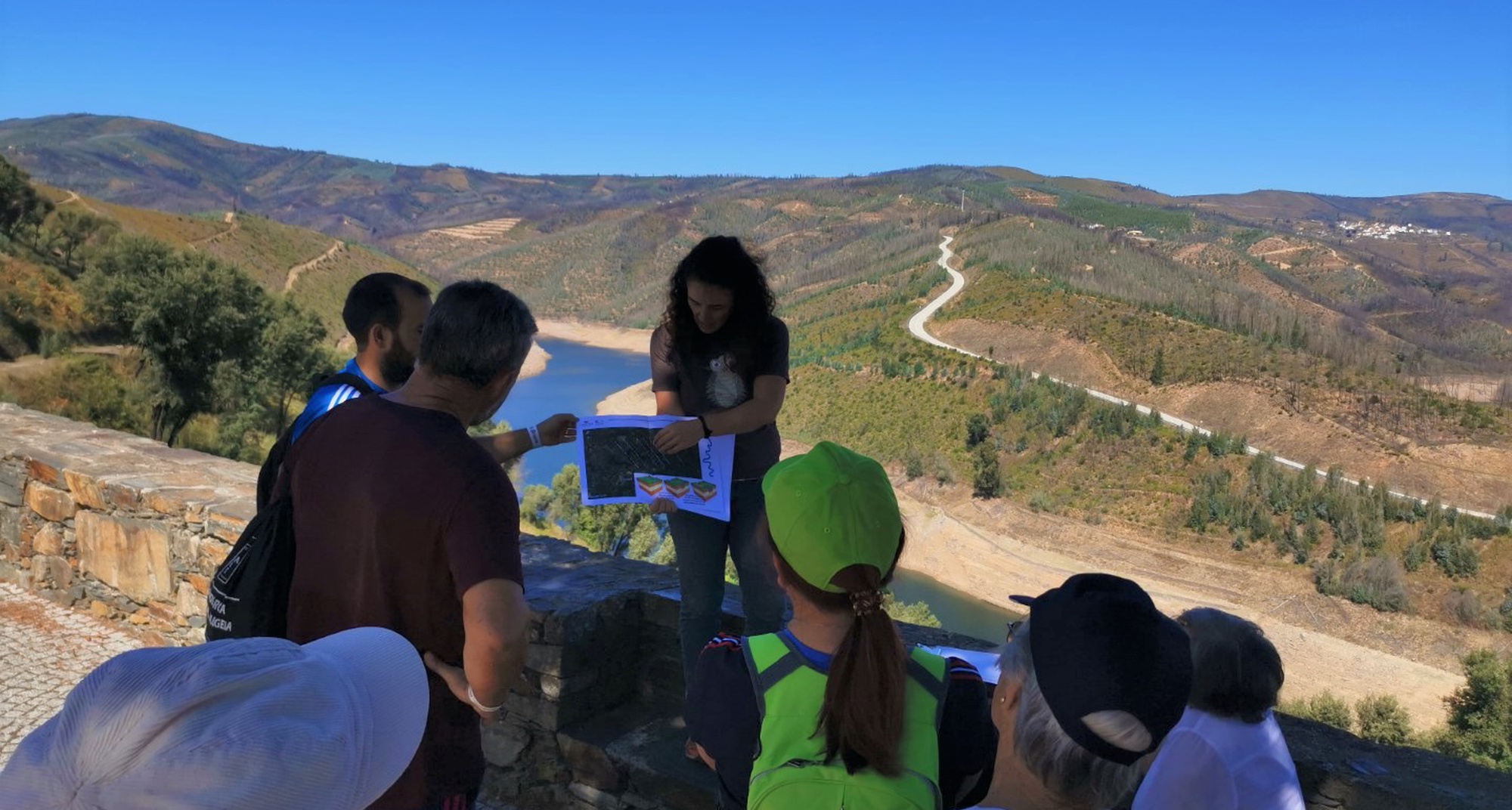 Visita guiada e encenada a Álvaro 