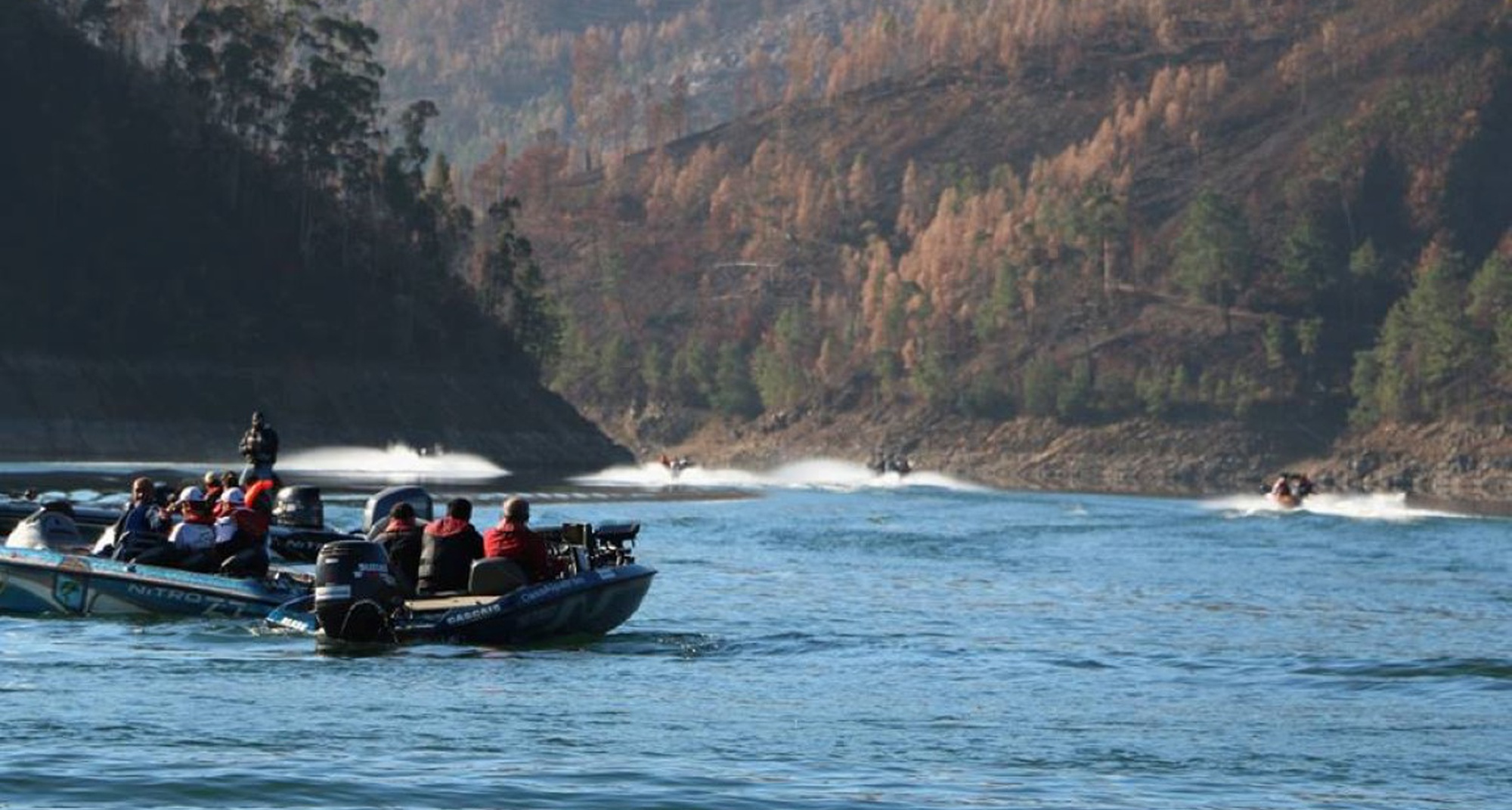 Circuito de pesca embarcada ao achigã da FLW no Vilar