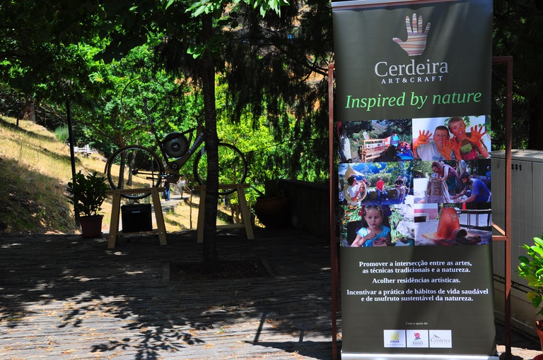 Escola Artes e Ofícios da Cerdeira